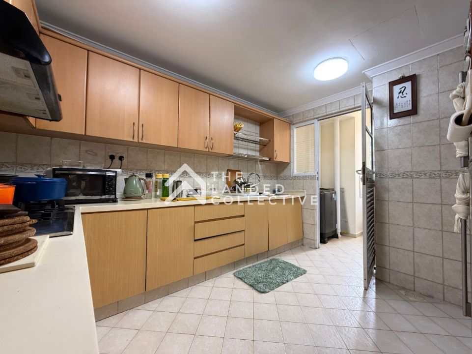 Hillbrooks Condo 3 Bedroom